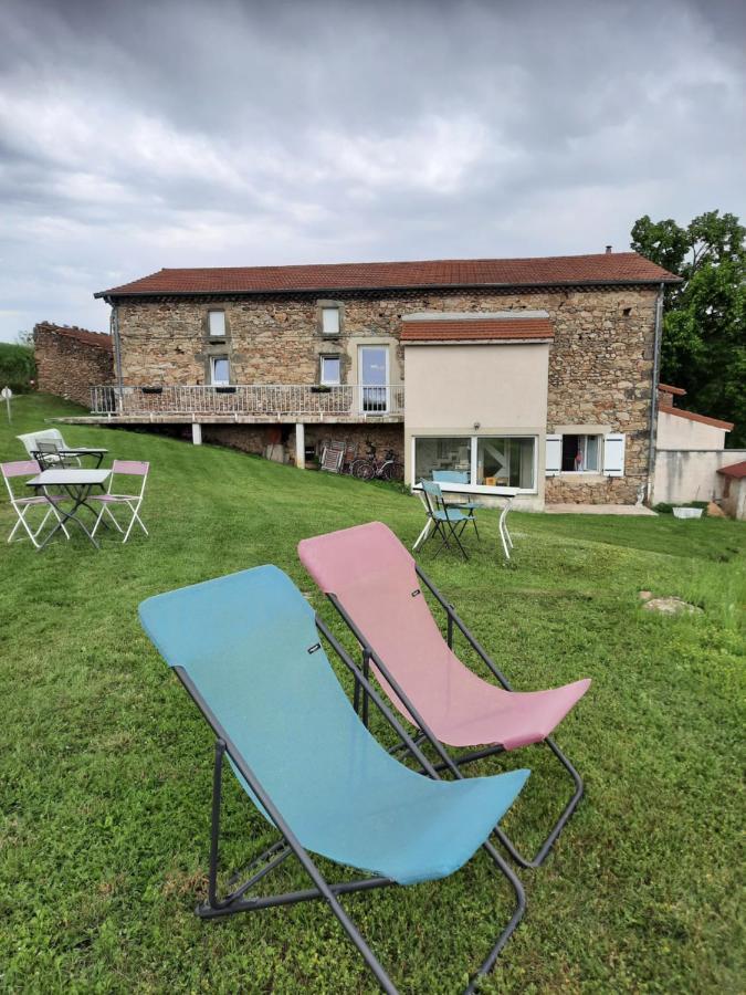 L'Echappee Tremoussante Bed & Breakfast Saint-Barthélemy-de-Vals Екстериор снимка